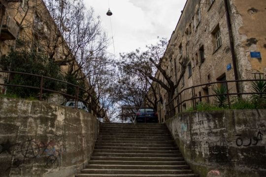 Προσφυγικά: Νέο ψήφισμα του Δήμου Αθηναίων – «Να εξευρεθούν συναινετικές λύσεις»